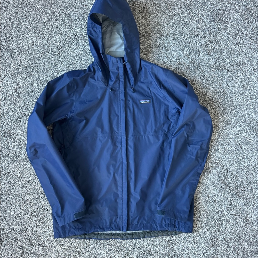 Patagonia Men’s Torentshell Rain Jacket - Picture 2 of 9